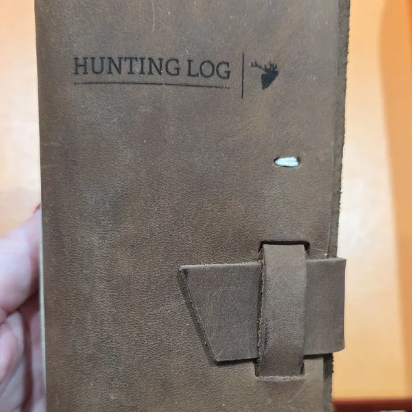 Elegant Brown Leather Hunting Log and Wallet Set - Picture 4 of 7